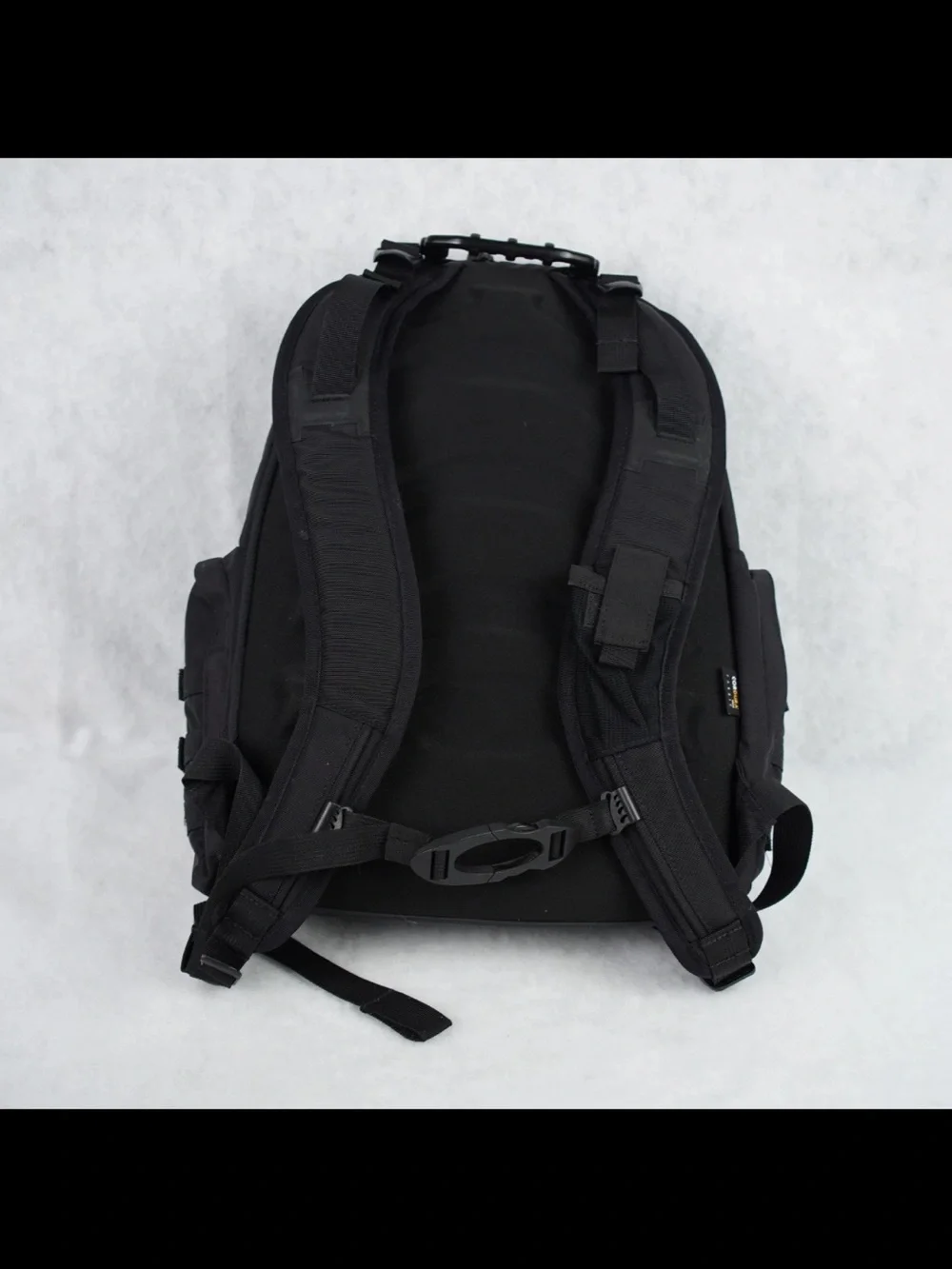 Oakley Icon Backpack Large Gear Bag Laptop Tactical Original 2.0 Black Mint EUC